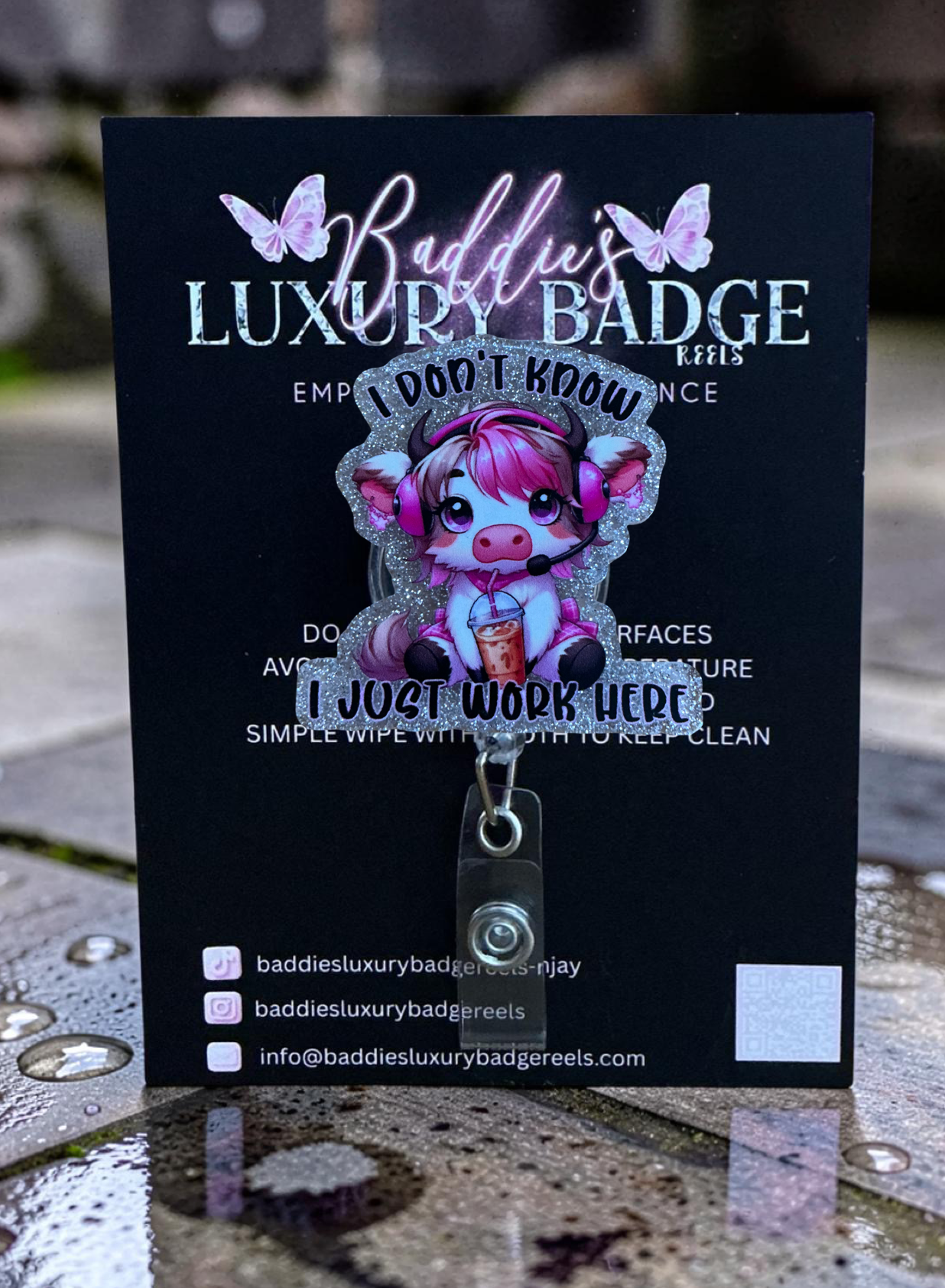 I don’t Know I just work here Badge Reel