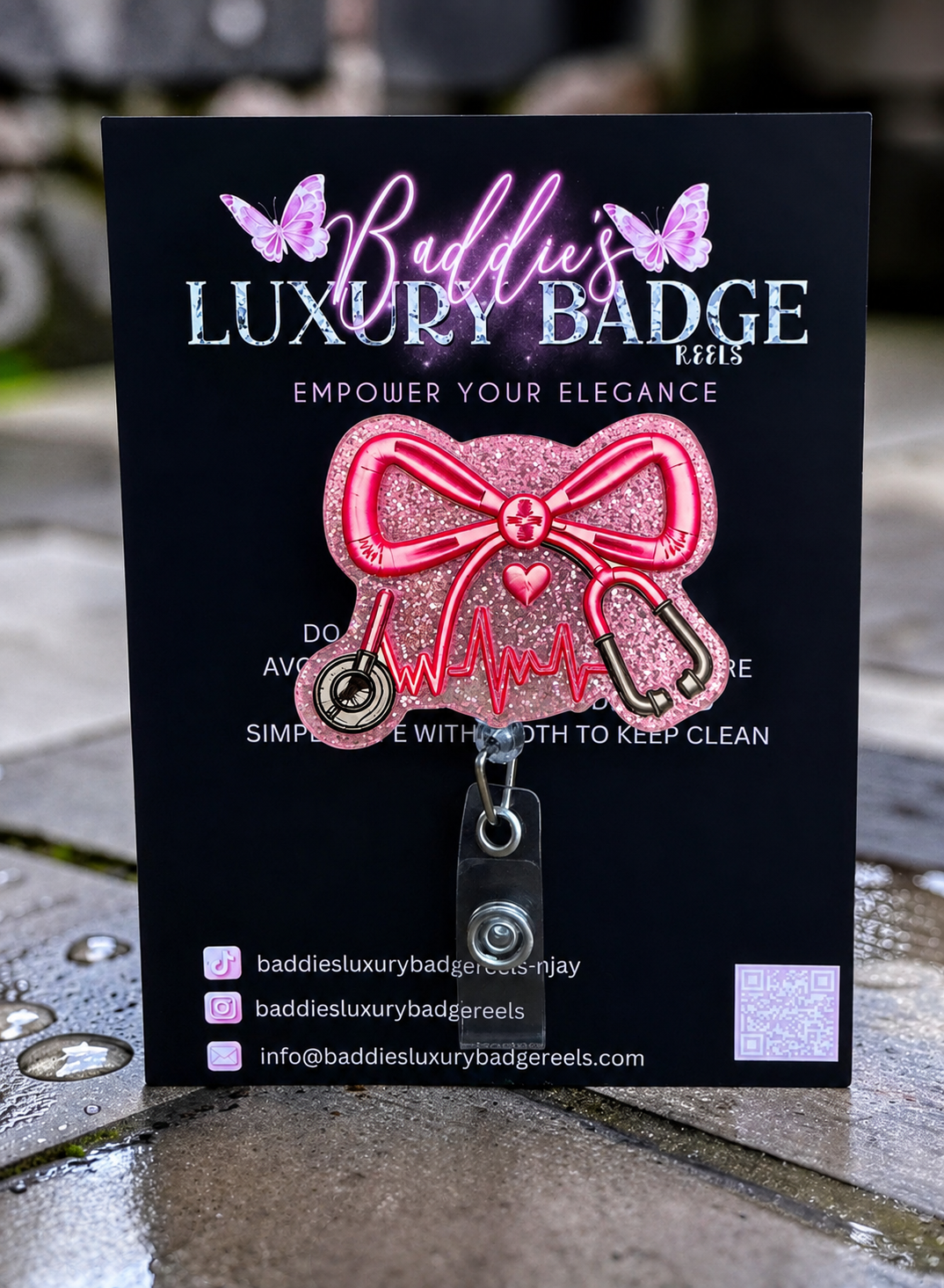 Pink stethoscope Badge Reel￼